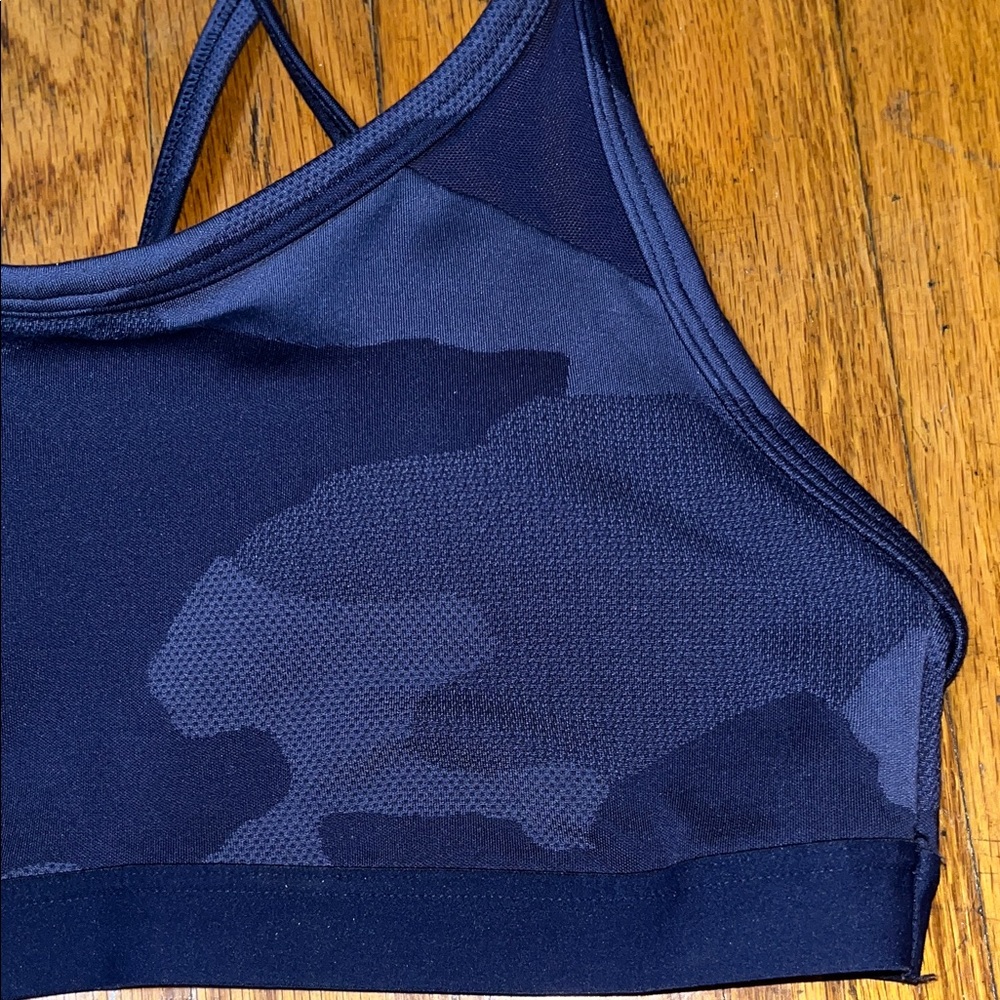 Aerie Chill Play Move Women's Navy Blue Strappy Sports Bra Size Medium - Picture 6 of 6